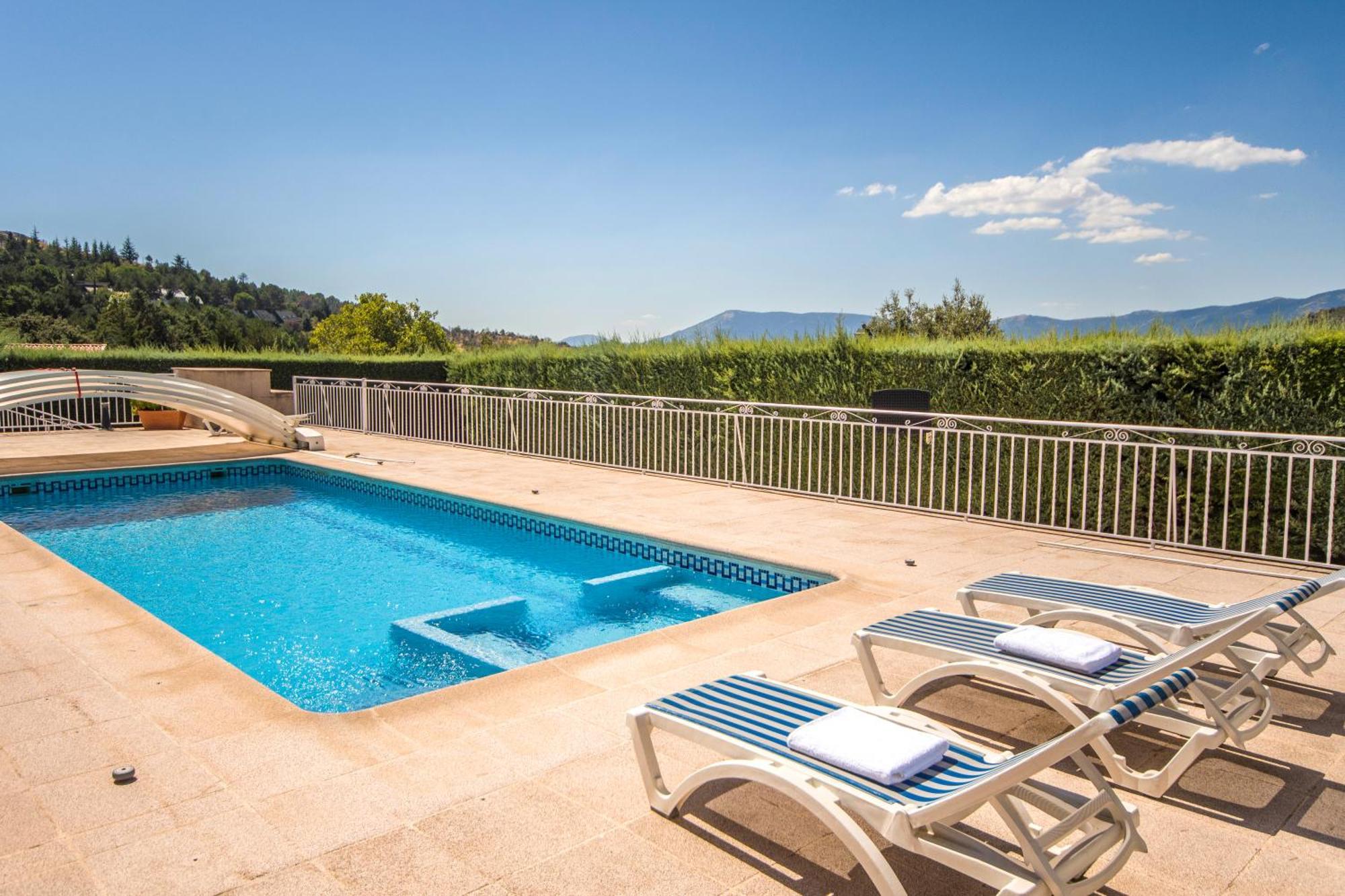 Vila El Jardin De Estrella Navacerrada Exteriér fotografie